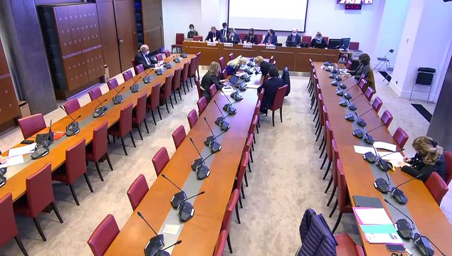 Commission des affaires sociales : Bilan de l’activité de la Commission pour la XVe législature ; Gestion financière des EHPAD ; Conditions de travail et gestion des ressources humaines en EHPAD - Mardi 8 mars 2022