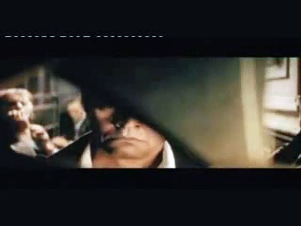 Allein unter Nachbarn - La Comunidad Trailer DF