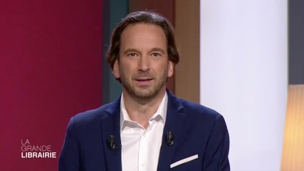 François Busnel annonce la mort du père de Vanessa Springora dans "La Grande Librairie" (France 5)