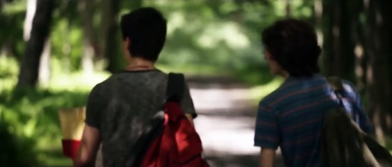 Stray Bullets Trailer OV