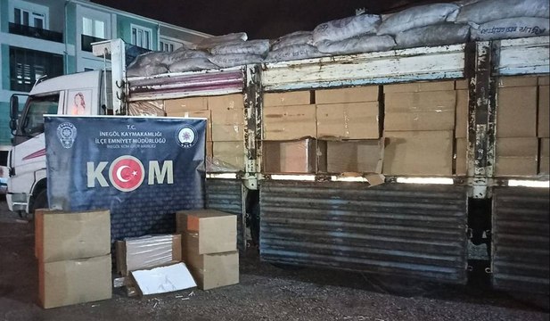 Bursa’da büyük operasyon… 4,5 milyon adet kaçak sigara ele geçirildi
