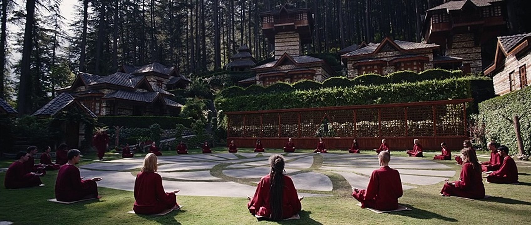 The Ashram Trailer OV