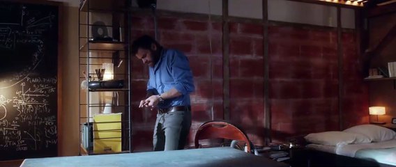 Mit dem Herz durch die Wand Trailer (2) OV