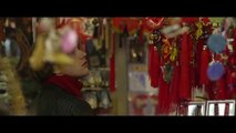 Une petite robe chinoiset Trailer OV