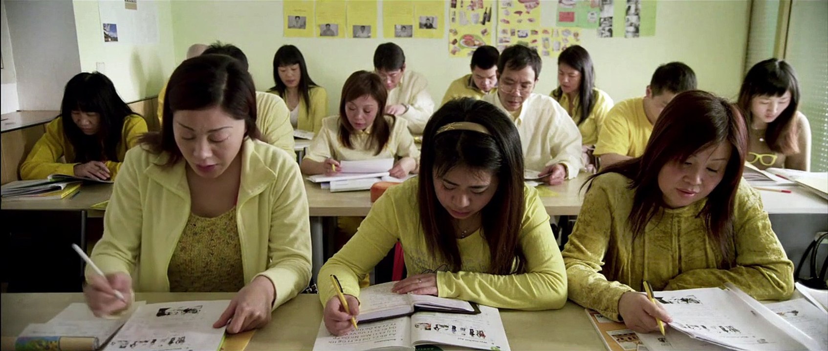 Die 727 Tage ohne Karamo Trailer DF