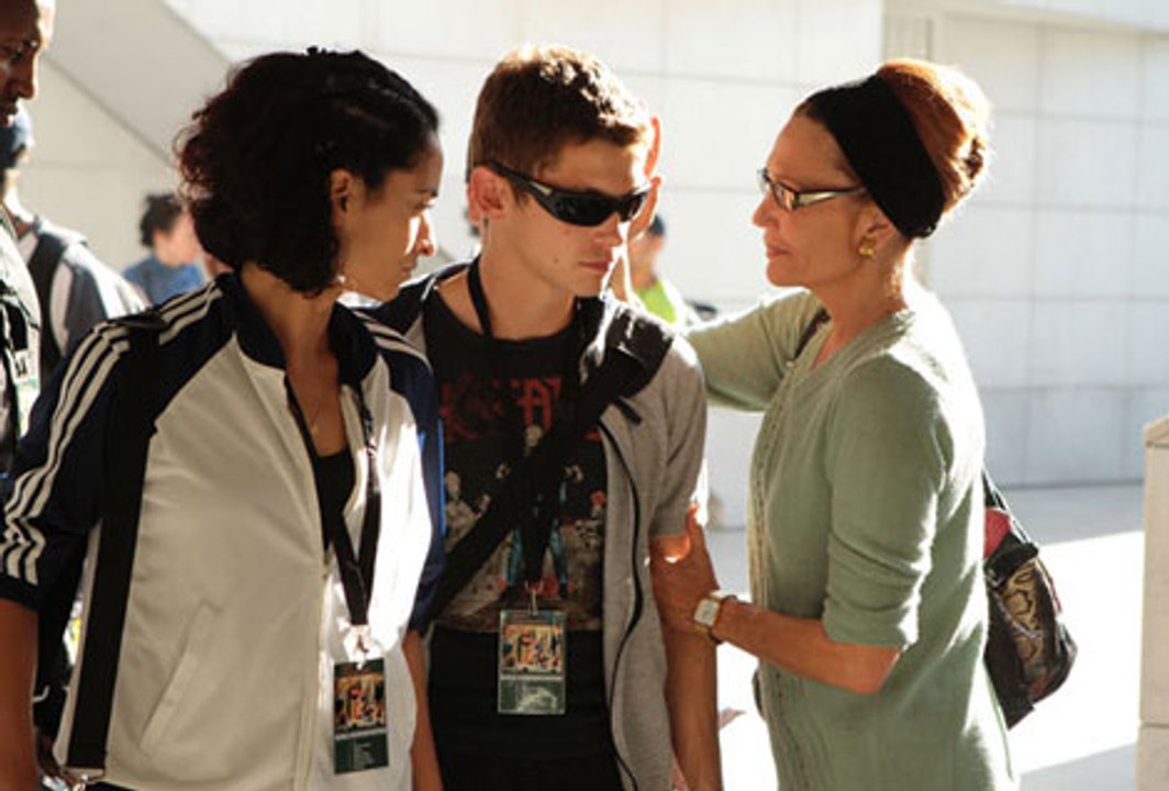 Comment jouer et filmer un non-voyant?