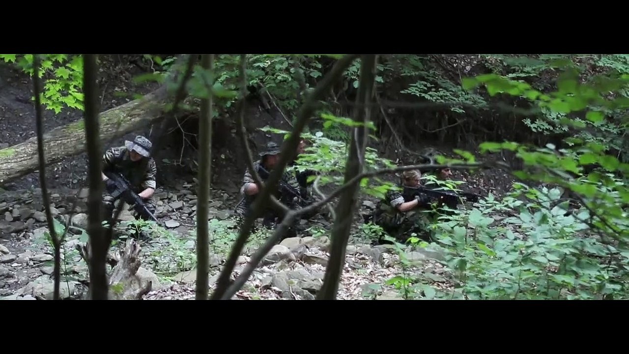 Beyond The Call To Duty - Elite Squad Vs. Zombies Trailer DF