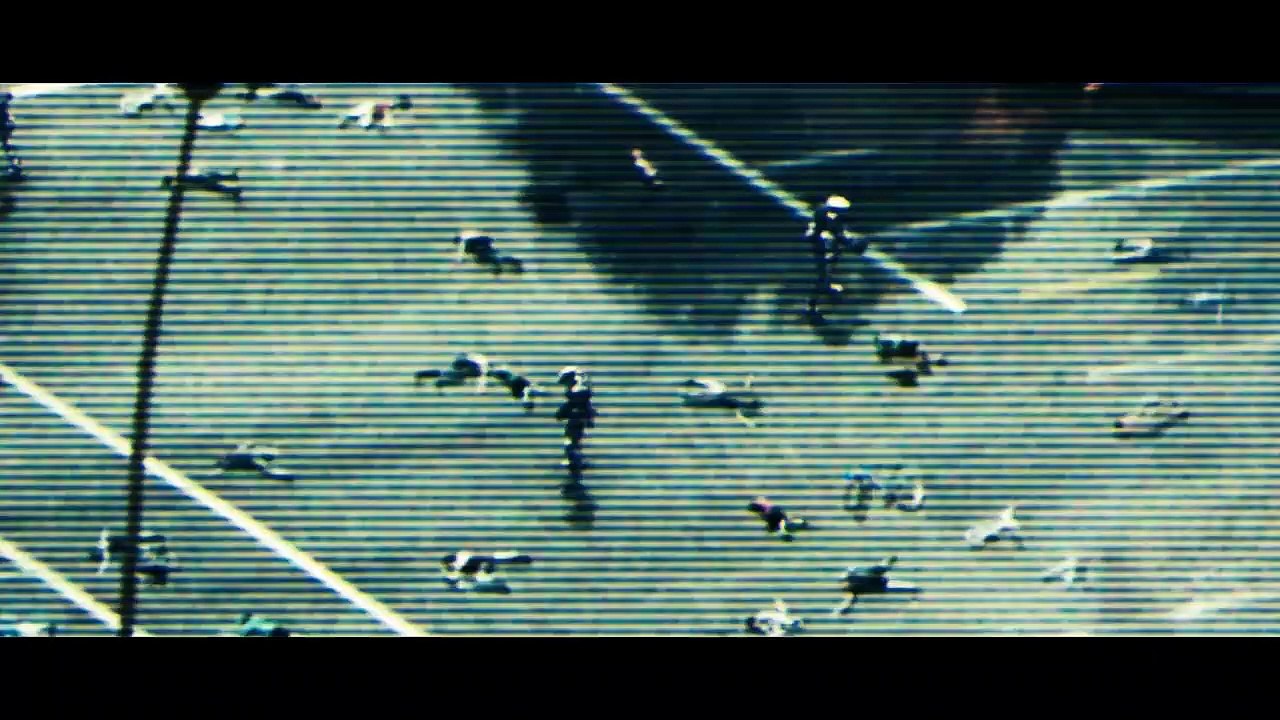 World Invasion: Battle Los Angeles Trailer (2) DF