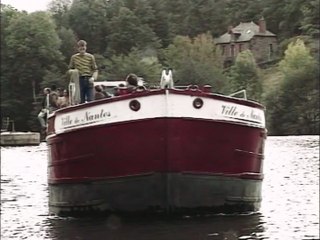 De Guillac à Josselin sur le canal de Nantes à Brest * Trigone Production 1997