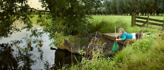 Hilfe, unser Lehrer ist ein Frosch! Trailer (2) OV