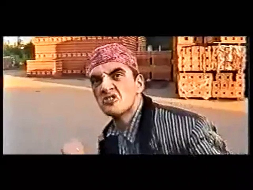 Dei Mudder sei Gesicht Trailer DF