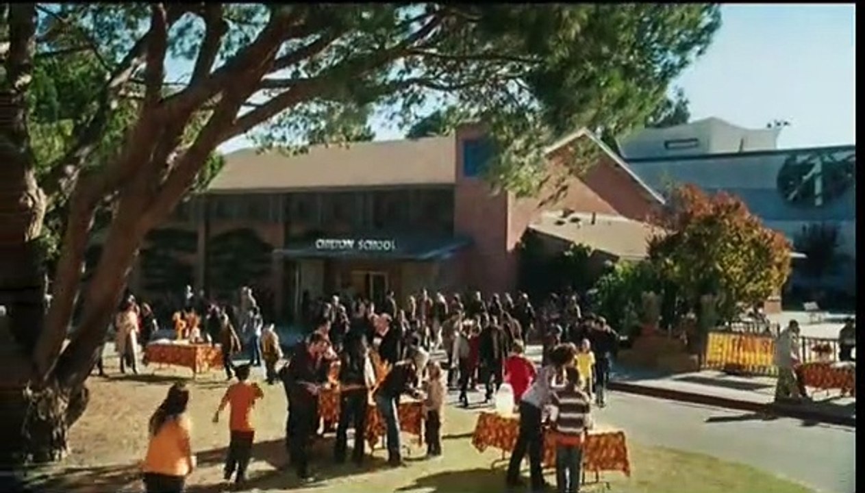 Zuhause ist der Zauber los Trailer DF