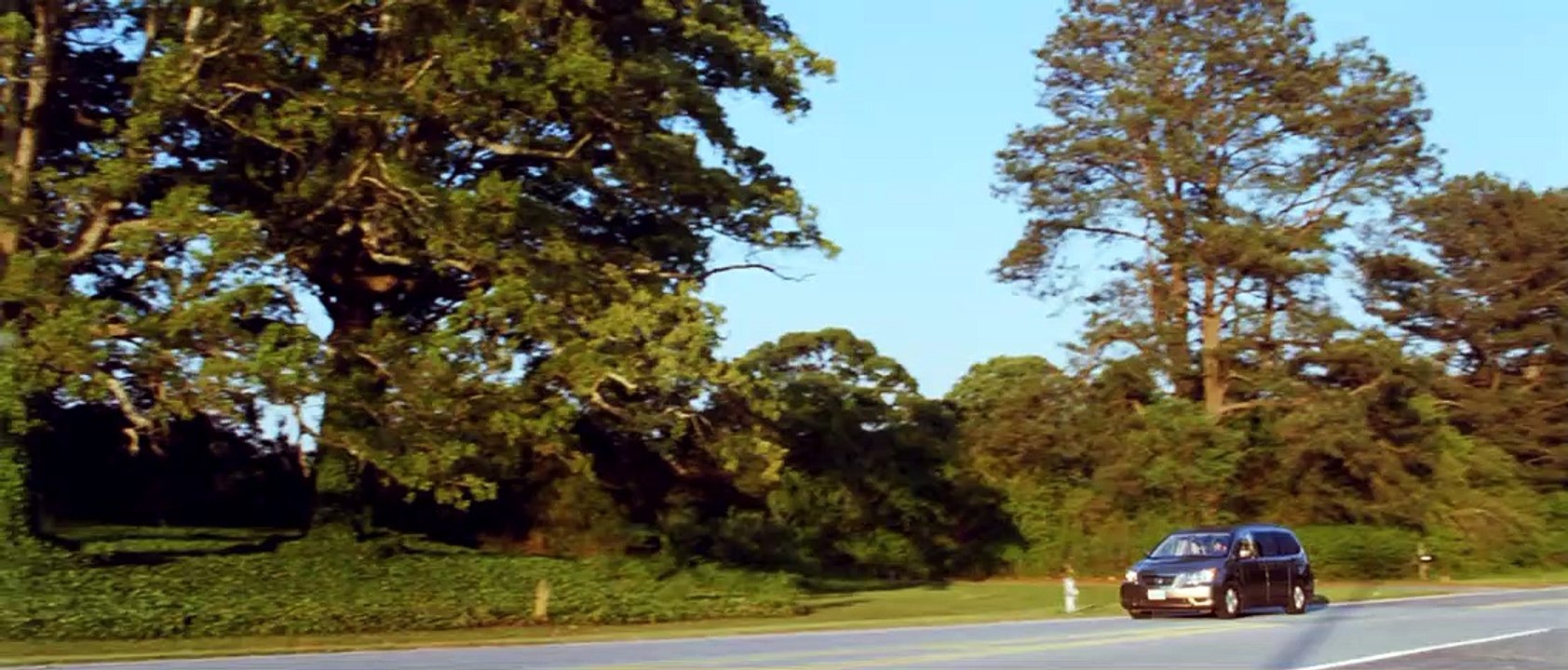 Alles Erlaubt - eine Woche ohne Regeln Trailer (2) DF