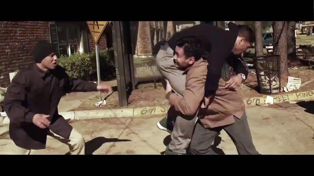 Dragon Eyes Trailer (2) OV