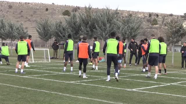 Yeni Malatyaspor Teknik Direktörü Arslan: Ringi asla terk etmeyiz