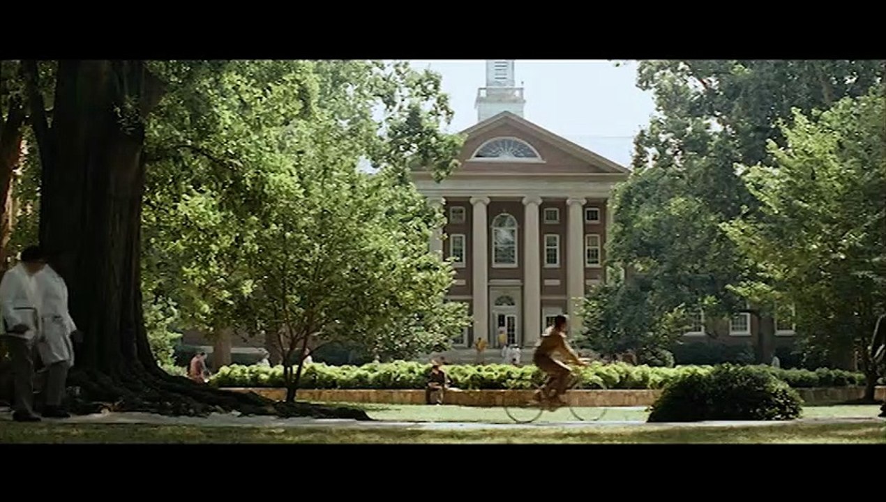 The Roommate Trailer DF