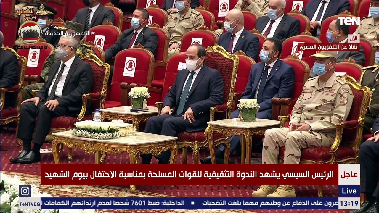 العميد ياسر وهبة يبهر الحضور بكلمات قوية.. وشاهد رد فعل الرئيس السيسي