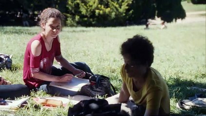 Alles was kommt Trailer DF