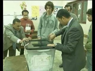 Separuh rakyat Mesir sokong draf perlembangaan baru