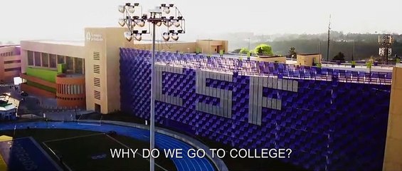 3 Idiotas Trailer OV