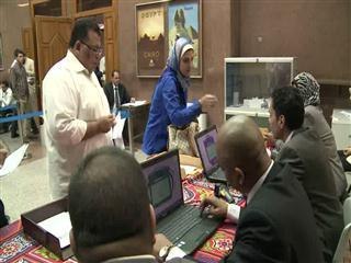 Voting abroad starts in Egypt referendum