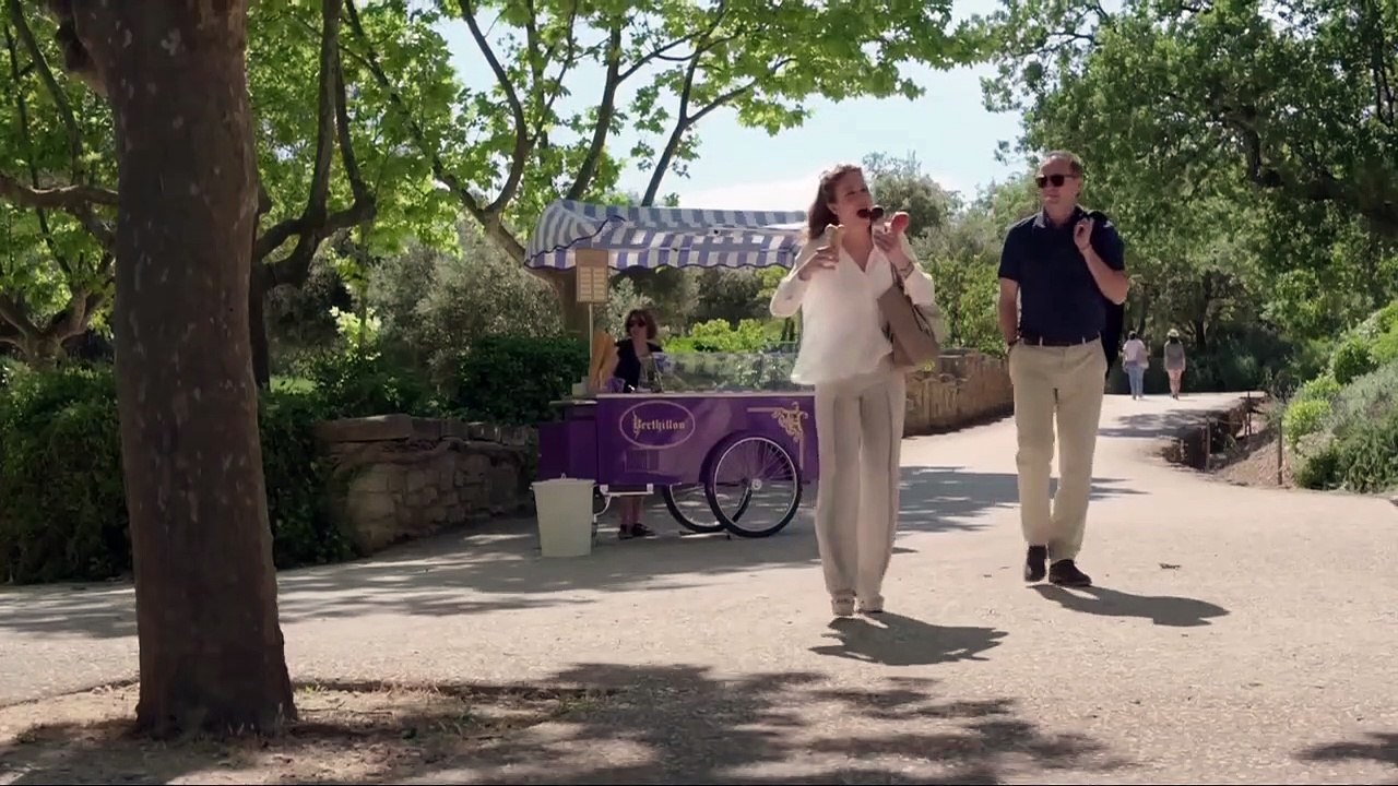 Paris kann warten Trailer DF