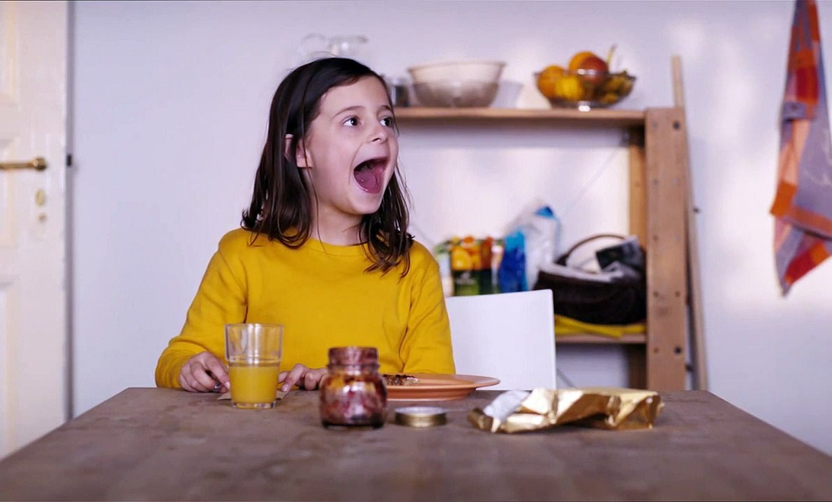 Das merkwürdige Kätzchen Trailer DF