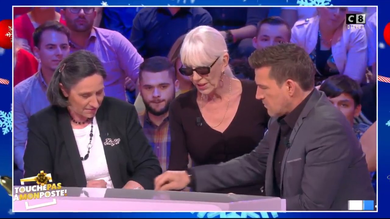 TPMP : Benjamin Castaldi se casse la jambe après la prédiction troublante d'une voyante
