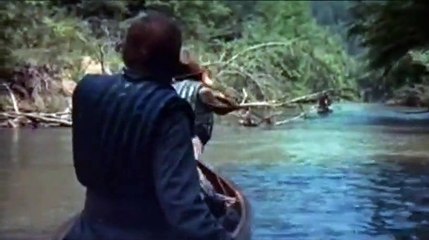 Beim Sterben ist jeder der Erste Trailer OV