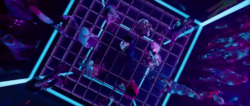 Everybody's Talking About Jamie Trailer OV