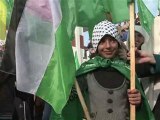 Gazans celebrate as Israel, Hamas commit to truce
