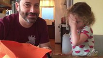 Halloween 2017 : Jimmy Kimmel fait croire à sa fille qu'il a mangé tous les bonbons