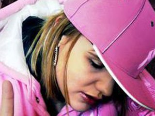 INTERVIEW: Agonie la "petite sœur" de Diam’s