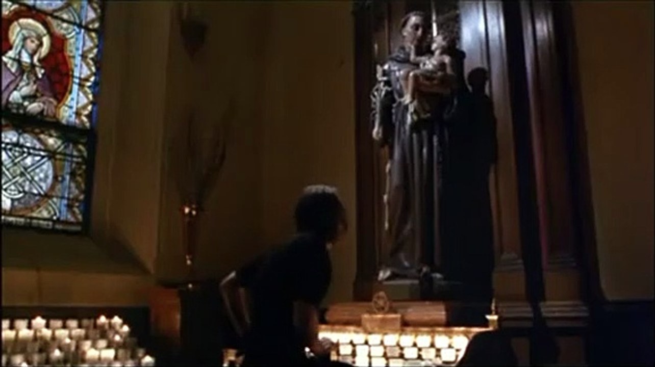 Im Vorhof der Hölle Trailer OV