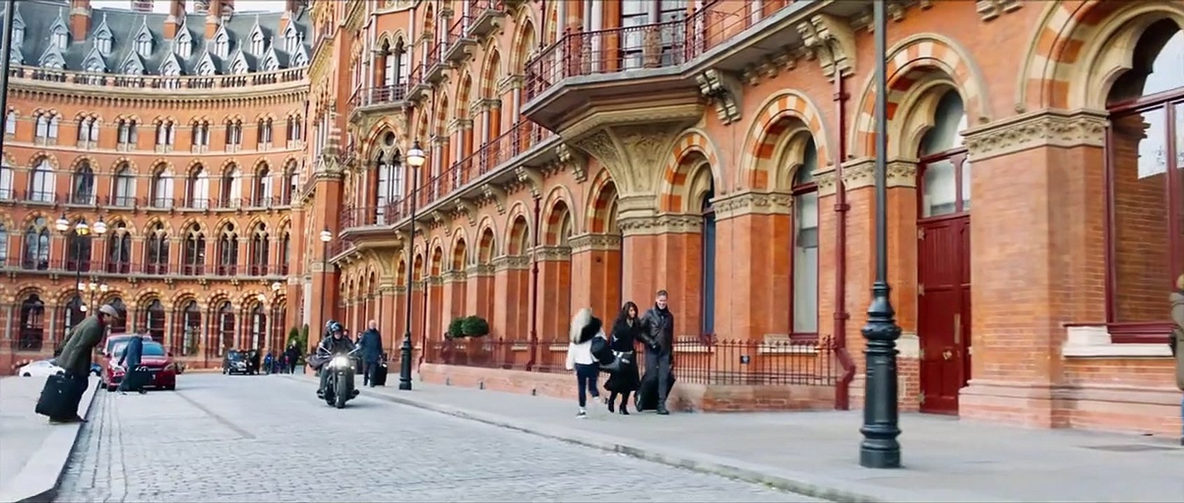 SAS: Red Notice Trailer DF