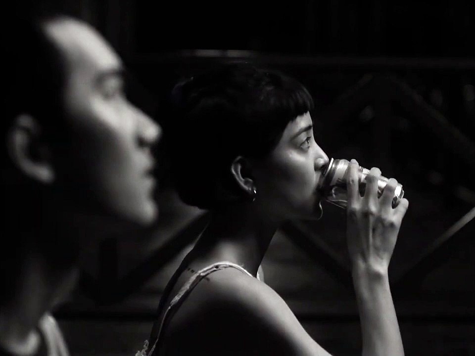 Come Here Trailer OV