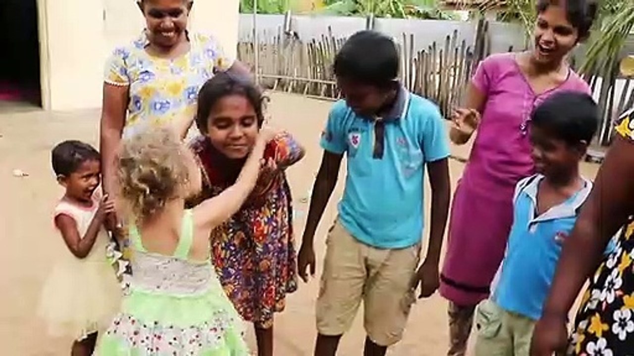Auf dem Weg - Wenn Begegnungen verändern Trailer DF