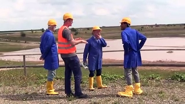 Ein strahlendes Land Trailer OV