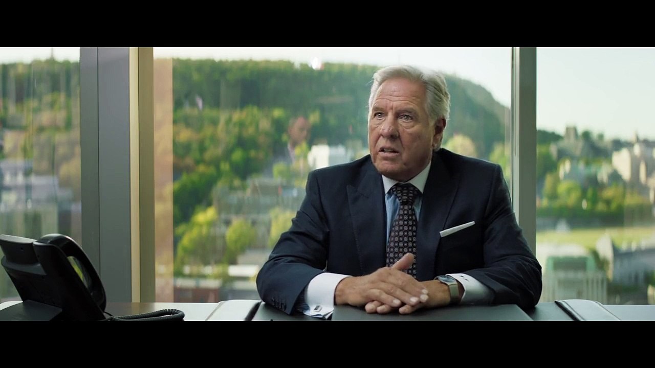 Der unverhoffte Charme des Geldes Trailer DF