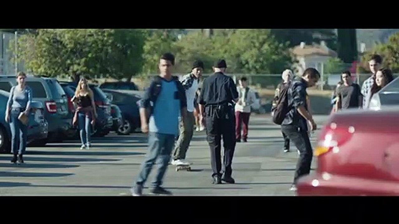 Runt Trailer OV