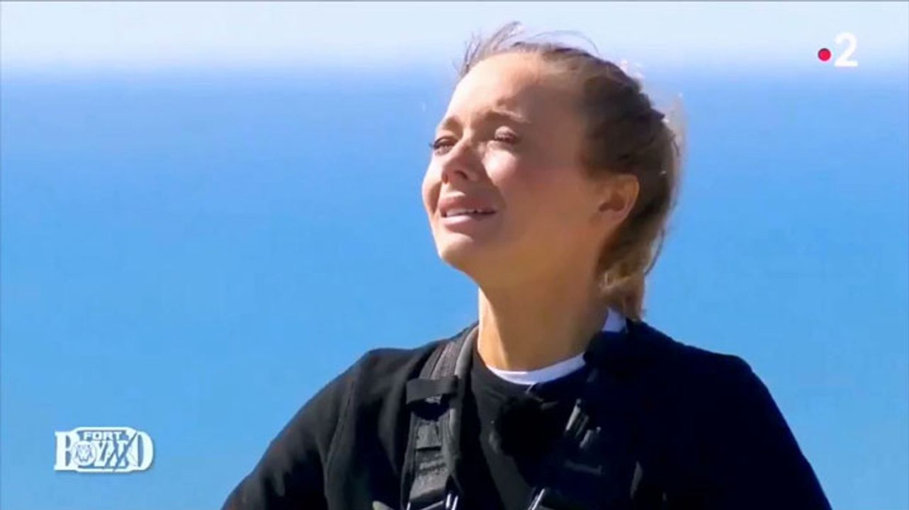 Amandine Petit (Miss France 2021) en larmes dans Fort Boyard