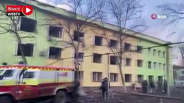 Rusya, Mariupol’de çocuk hastanesini vurdu