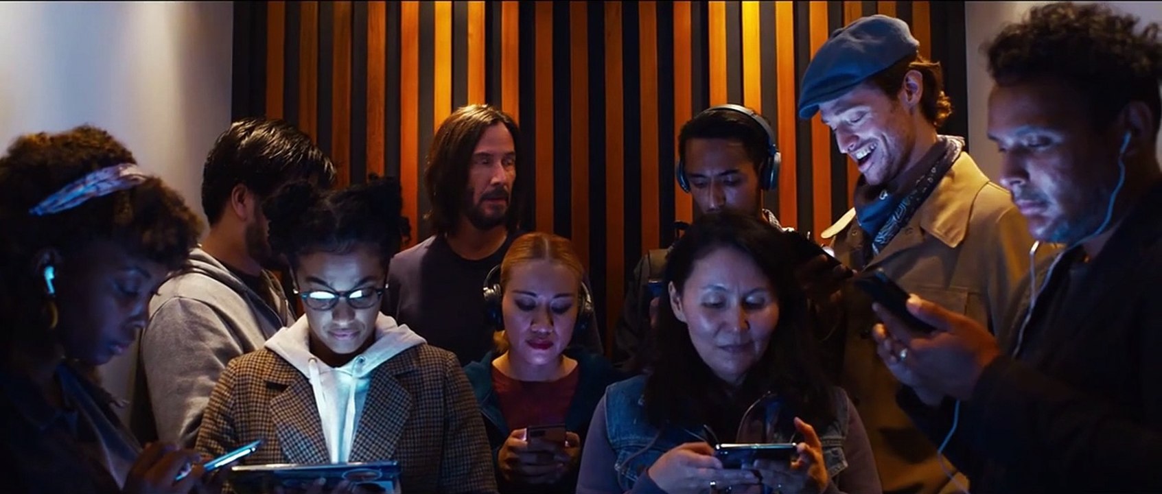 Matrix 4: Resurrections Trailer (2) DF