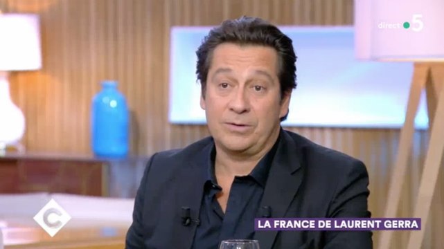 C à vous - Laurent Gerra rappelé à l'ordre après une blague sur Brigitte Macron ?