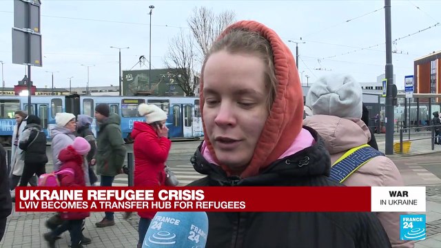 War in Ukraine: In Lviv, Ukrainians wait for hours to board trains, fleeing war