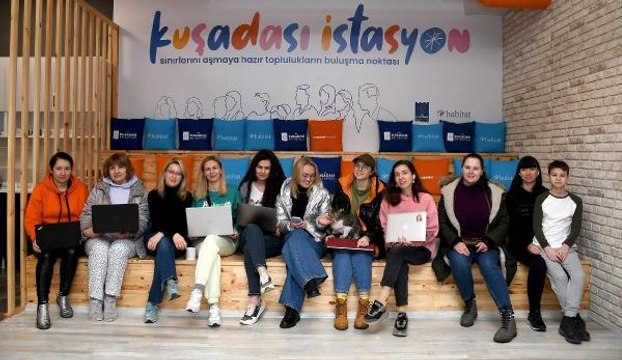 SAVAŞ MAĞDURU UKRAYNALI KADINLARA İNTERNET ÜZERİNDEN ÇALIŞMA İMKANI