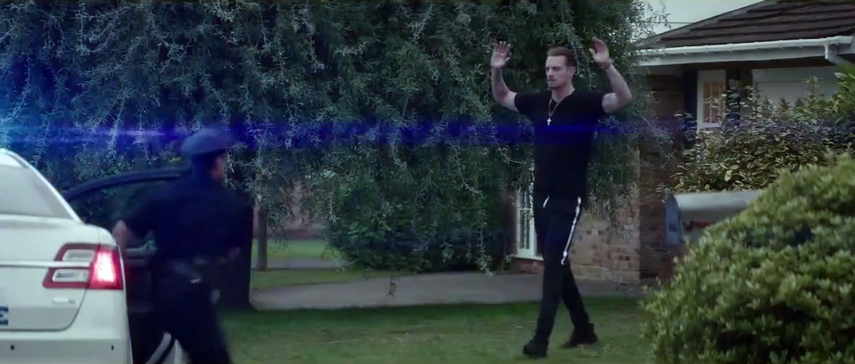 The Informer Trailer DF