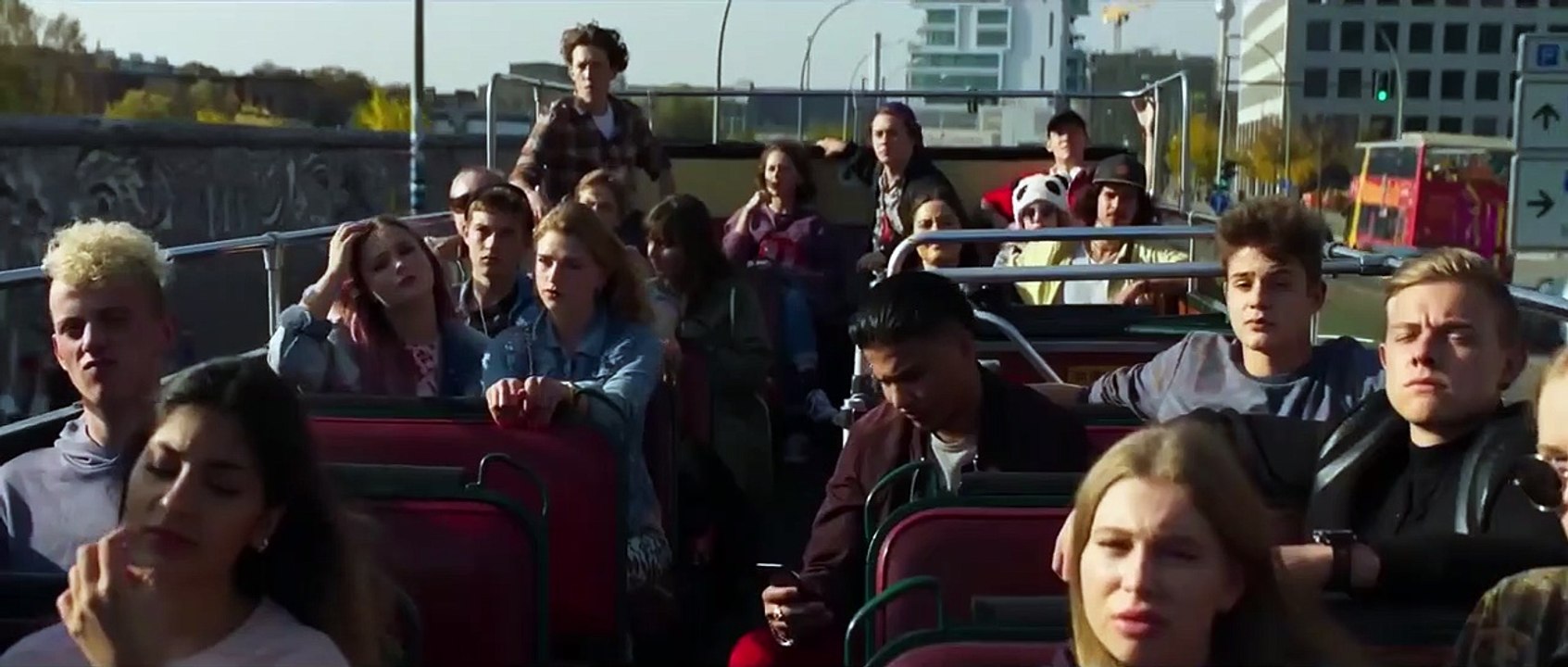 Das schönste Mädchen der Welt Trailer (2) DF