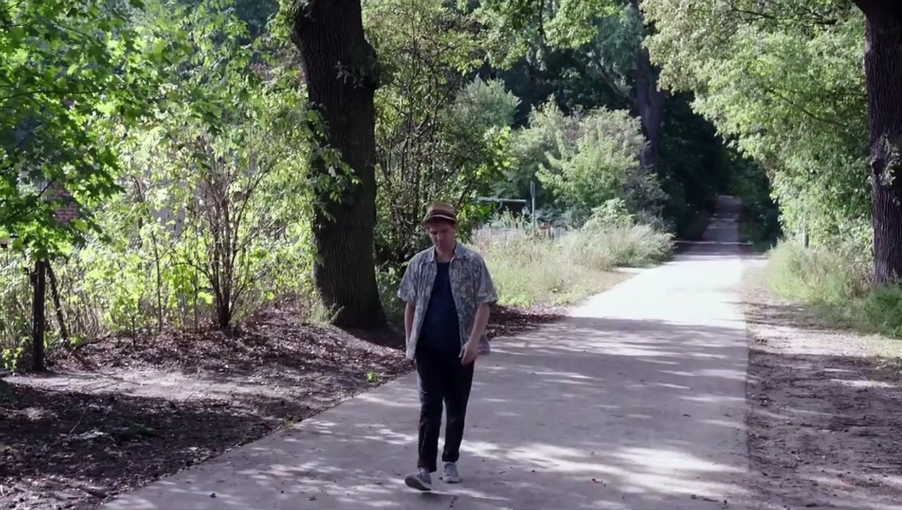 Idioten der Familie Trailer DF