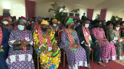 JIF 2022 : la Première Dame célébre de la journée avec les femmes de Koumassi